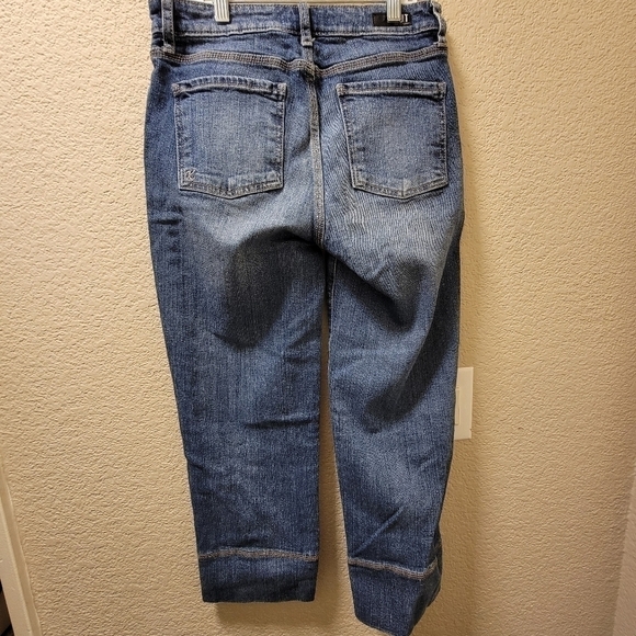 Kut from the Kloth Annie crop pant - Picture 7 of 7